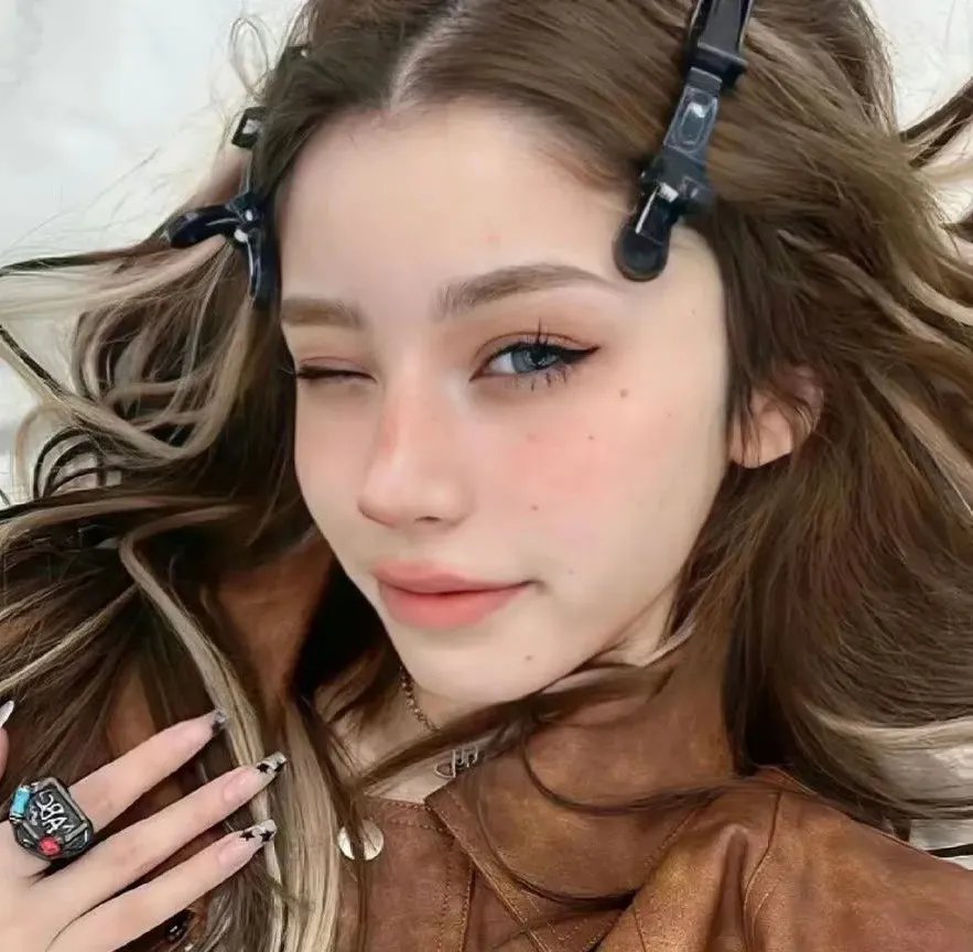 漫天烽火一美人